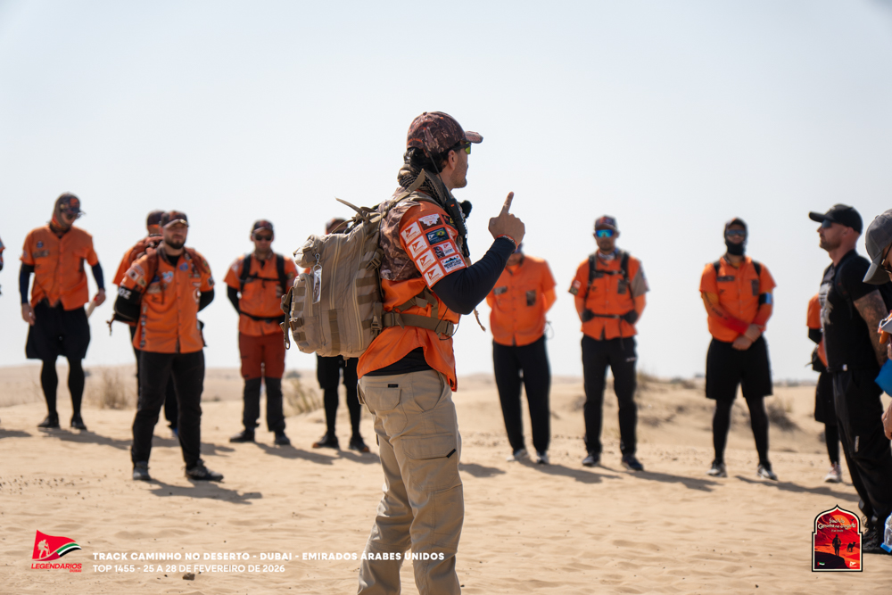 Caminho no Deserto - Dubai